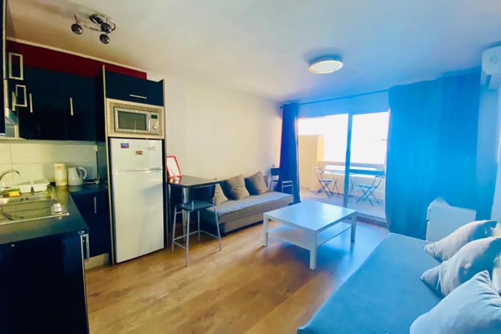 Apartemen First Line Studio/center/5p! Marbella